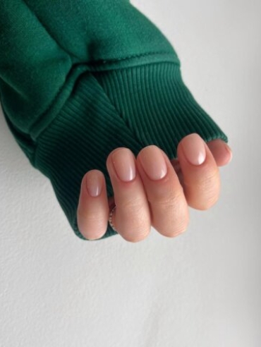 Natural rubber base (ivory)