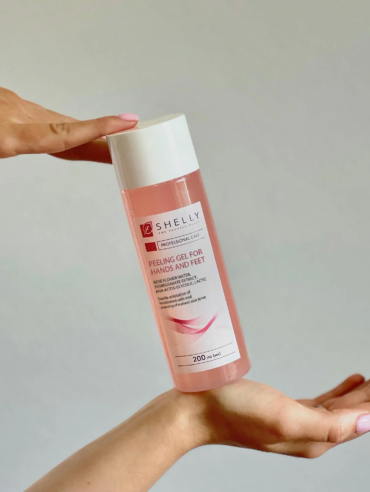 Peeling_hand_and_foot_gel_with_rose_1